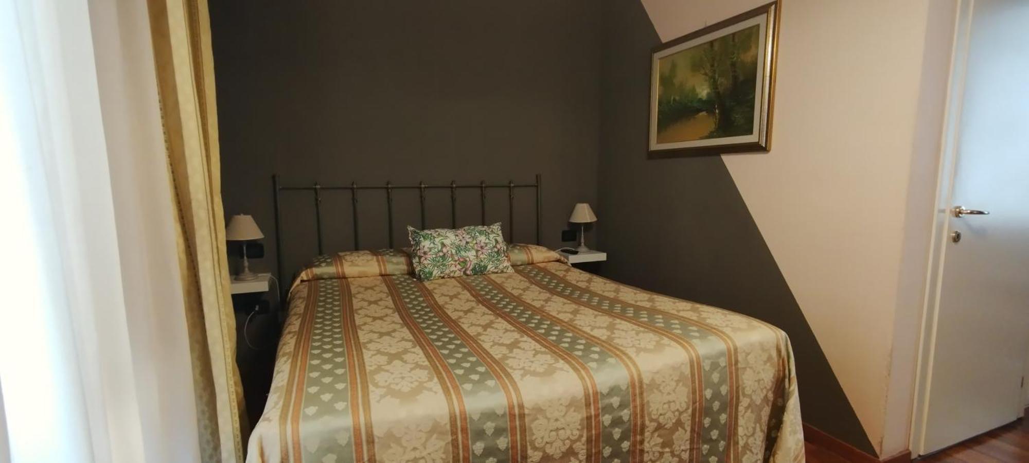 Couette-café Michelangelo 3*